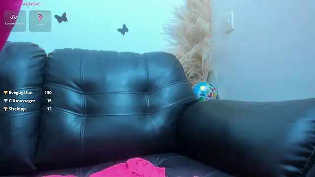 Snapshot of Amani_Bakir chatting on March 13, 11:17 am Amani Bakir online show from March 13, 11:17 am