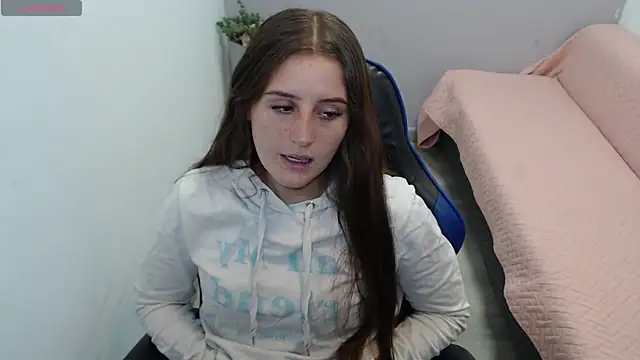 valerie diaz1 online show from February 6, 1:25 pm