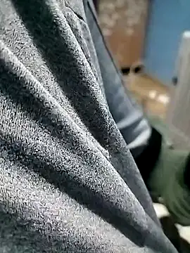 Snapshot of ahyle_kate25 chatting on October 19, 7:25 pm ahyle kate25 online show from October 19, 7:25 pm