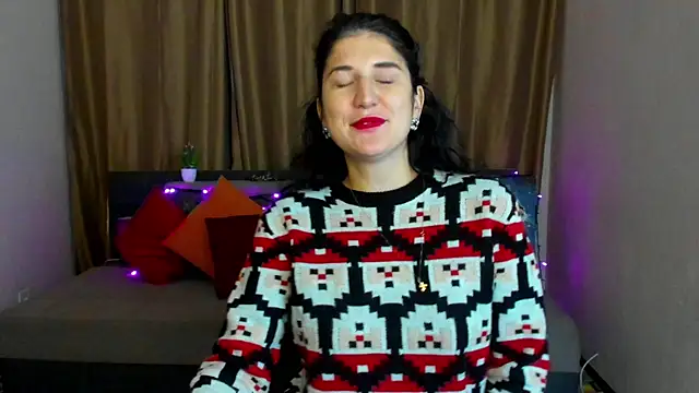 Alianna Solo Kisses online show from December 27, 6:24 am