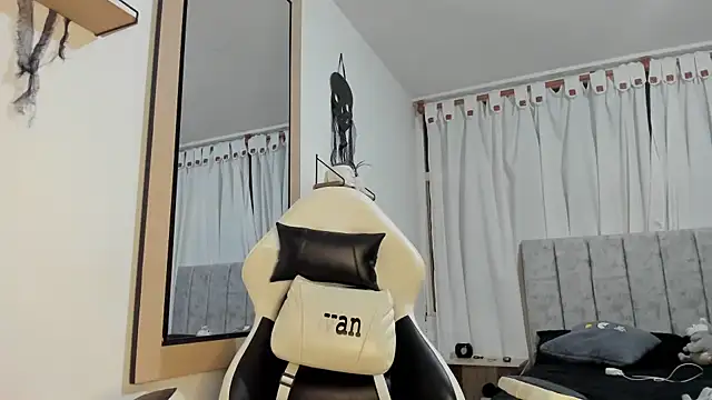 Snapshot of Valerioe chatting on October 11, 12:21 am Valerioe online show from October 11, 12:21 am