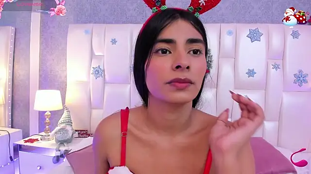 Snapshot of allys_rose chatting on December 28, 7:43 pm allys rose online show from December 28, 7:43 pm