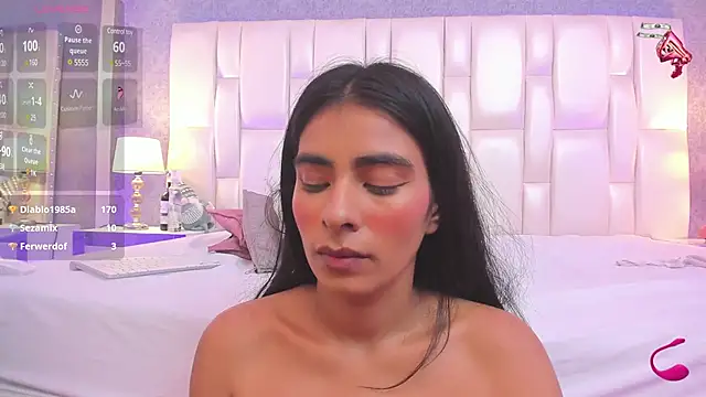 Snapshot of allys_rose chatting on January 12, 8:14 pm allys rose online show from January 12, 8:14 pm