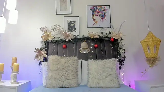 helen mooree online show from December 5, 12:58 pm