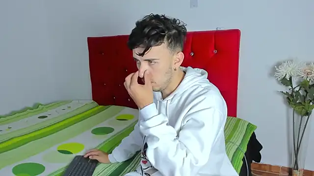 big-dicktop23 online show from February 18, 1:10 am