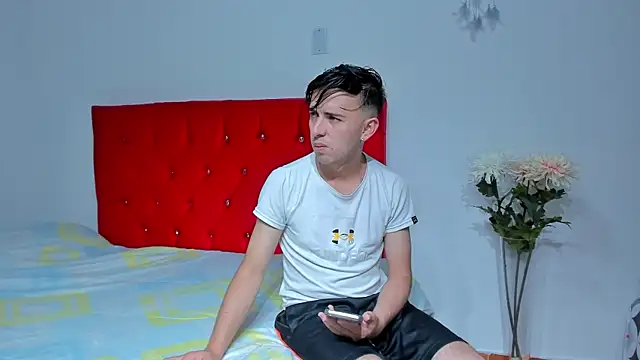 big-dicktop23 online show from February 25, 10:29 pm