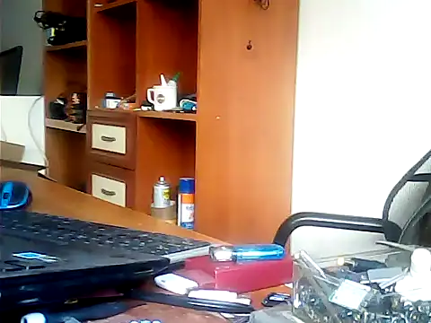 Snapshot of zormen355 chatting on February 22, 9:45 am zormen355 online show from February 22, 9:45 am