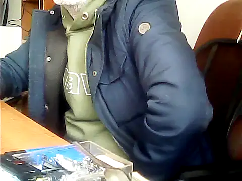 Snapshot of zormen355 chatting on October 16, 9:54 am zormen355 online show from October 16, 9:54 am