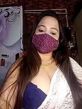 Snapshot of albelasummi702 chatting on November 15, 3:59 am albelasummi702 online show from November 15, 3:59 am