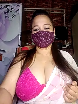 Snapshot of albelasummi702 chatting on November 29, 2:47 am albelasummi702 online show from November 29, 2:47 am