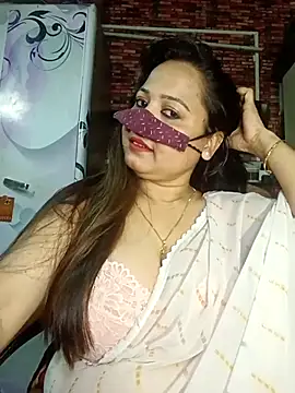 Snapshot of albelasummi702 chatting on March 28, 12:38 pm albelasummi702 online show from March 28, 12:38 pm