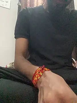 yourluckyfuckboy online show from December 15, 9:57 am