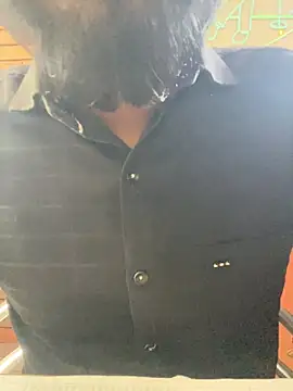 yourluckyfuckboy online show from January 7, 8:28 am