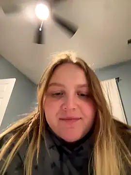 PhatAssBlond online show from December 2, 4:09 am