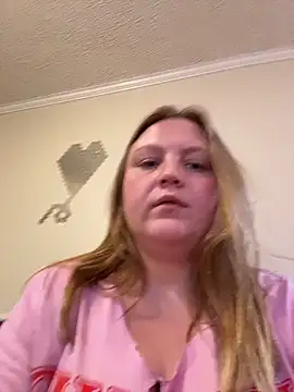 PhatAssBlond online show from October 30, 4:08 pm