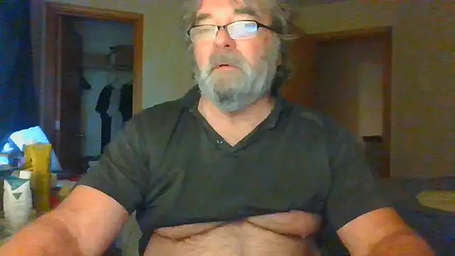Snapshot of Doherty10 chatting on May 24, 7:52 pm Doherty10 online show from May 24, 7:52 pm