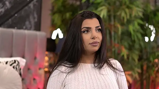 Snapshot of NicoleCellini chatting on December 21, 7:32 pm NicoleCellini online show from December 21, 7:32 pm