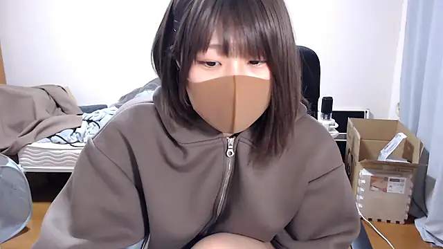 izumi  123 online show from December 29, 12:45 pm