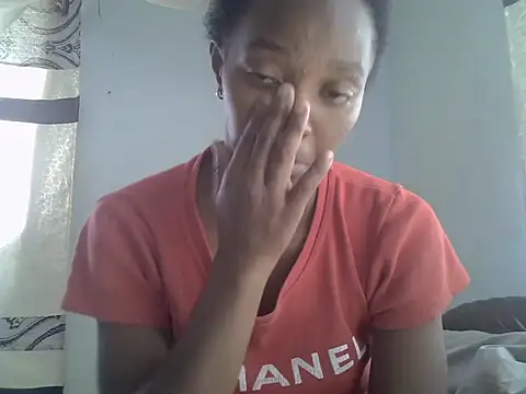 Snapshot of ElianeHot chatting on September 24, 8:50 am ElianeHot online show from September 24, 8:50 am