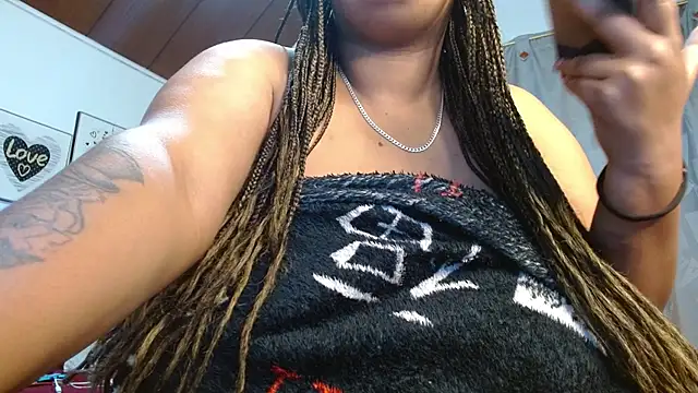 Snapshot of Alisteresa_ chatting on September 15, 1:49 am Alisteresa online show from September 15, 1:49 am