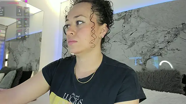 Snapshot of LIZ_HOLMES chatting on September 30, 10:20 am LIZ HOLMES online show from September 30, 10:20 am