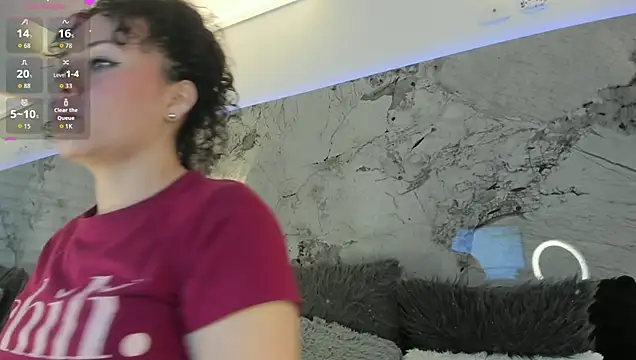 Snapshot of LIZ_HOLMES chatting on October 3, 11:07 am LIZ HOLMES online show from October 3, 11:07 am