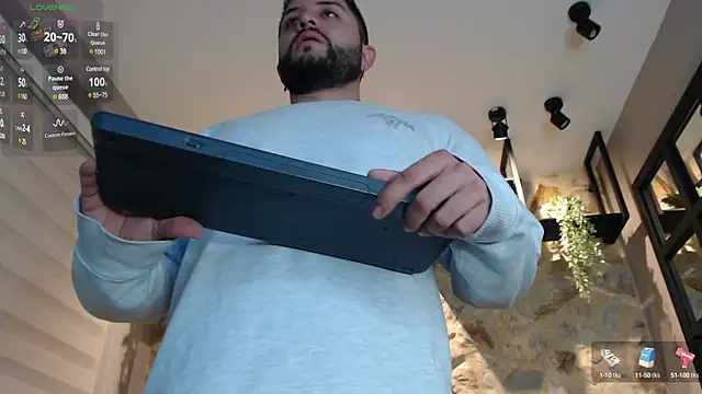 TomSloan  online show from February 12, 10:56 am