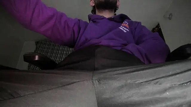 s sven03 online show from October 1, 4:40 am