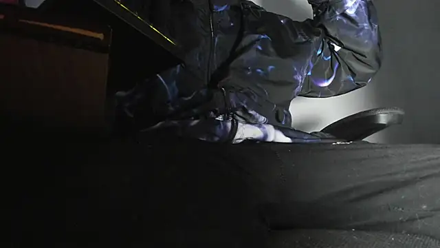 s sven03 online show from October 31, 1:50 am