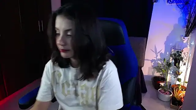 Snapshot of medusa_025 chatting on February 6, 4:42 am medusa 025 online show from February 6, 4:42 am