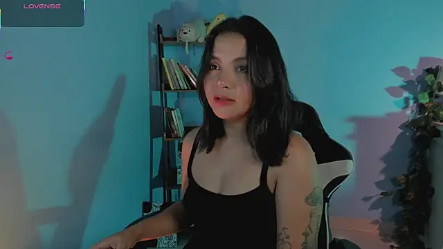 Snapshot of medusa_025 chatting on April 7, 5:52 am medusa 025 online show from April 7, 5:52 am