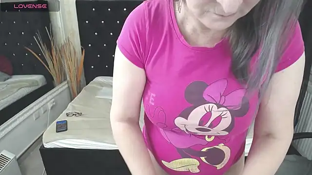 Lilly hott online show from March 6, 6:59 pm