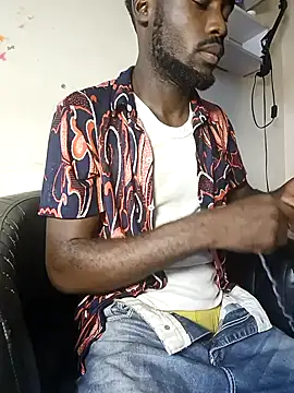 Snapshot of Moteroxz chatting on September 27, 9:58 am Moteroxz online show from September 27, 9:58 am