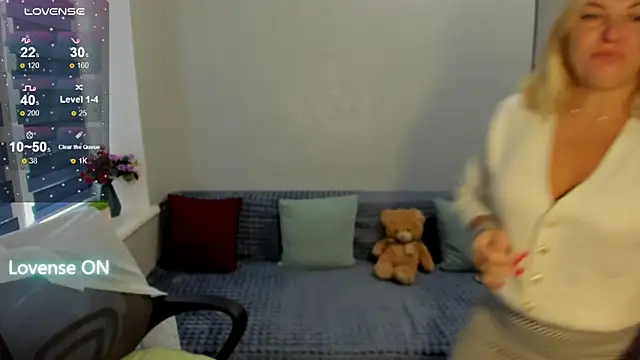 sweet   margaret online show from October 15, 11:10 am