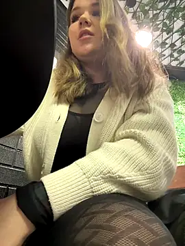 PumaShyXD online show from October 19, 10:38 am