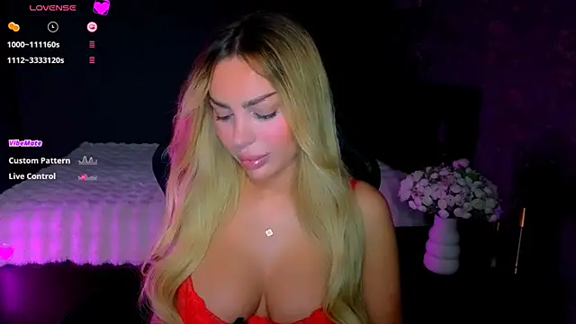 babyleilaa online show from May 19, 8:04 pm