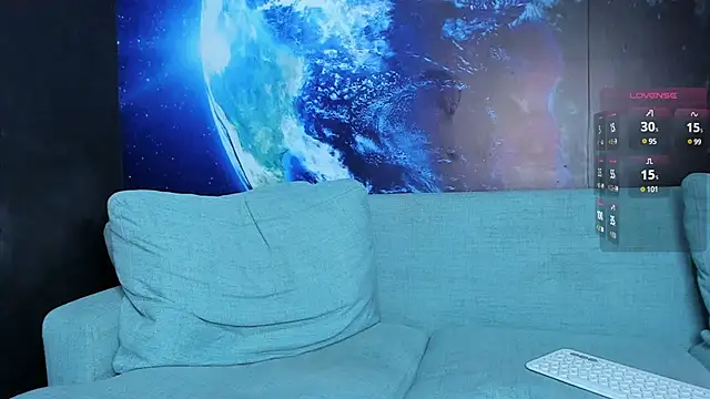 delessandro world online show from March 23, 3:21 am