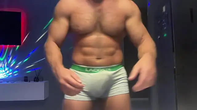 KarlosRichi online show from January 19, 5:39 pm