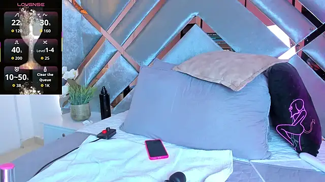 Snapshot of LiaaGenner chatting on September 26, 2:48 am LiaaGenner online show from September 26, 2:48 am