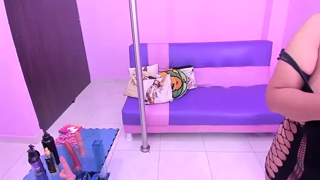 mature dirty squirt online show from March 10, 12:48 pm