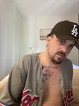 Snapshot of Tremblay_Simard chatting on March 17, 4:28 am Tremblay Simard online show from March 17, 4:28 am