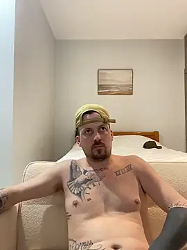 Snapshot of Tremblay_Simard chatting on March 18, 3:20 am Tremblay Simard online show from March 18, 3:20 am