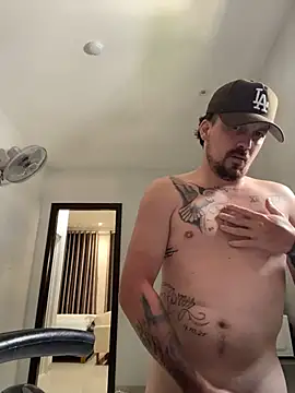 Snapshot of Tremblay_Simard chatting on March 28, 5:40 am Tremblay Simard online show from March 28, 5:40 am