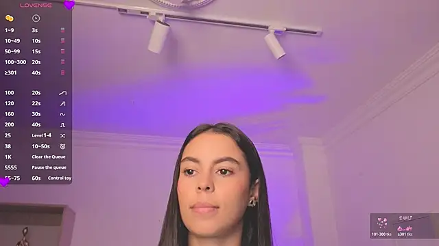 Snapshot of Aleejaa__ chatting on June 5, 11:38 am Aleejaa online show from June 5, 11:38 am