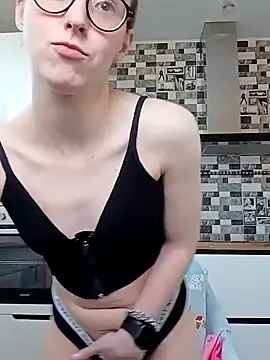 MartiniiSelenna online show from January 8, 12:47 pm