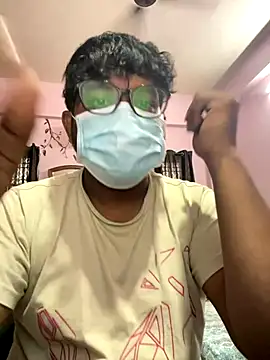 Snapshot of Yours_Teluguboii chatting on September 12, 11:32 am Yours Teluguboii online show from September 12, 11:32 am