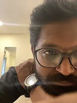 Snapshot of Yours_Teluguboii chatting on March 25, 9:37 am Yours Teluguboii online show from March 25, 9:37 am