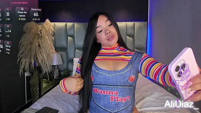 Snapshot of MarianaGarciaa__ chatting on September 23, 7:50 pm MarianaGarciaa online show from September 23, 7:50 pm