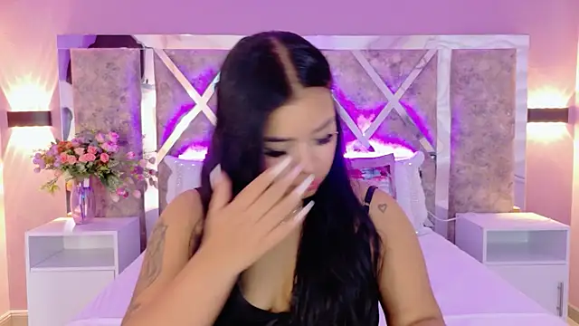 Snapshot of MarianaGarciaa__ chatting on March 30, 7:15 pm MarianaGarciaa online show from March 30, 7:15 pm