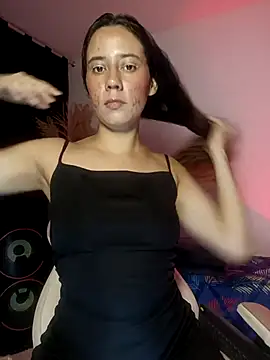 Snapshot of lovely_kitt chatting on November 2, 1:41 am lovely kitt online show from November 2, 1:41 am